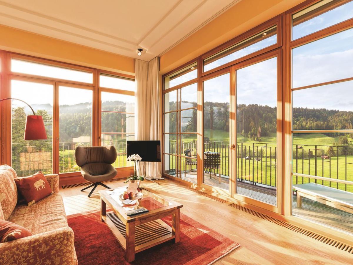 Schloss Elmau Luxury Spa Retreat & Cultural Hideaway Exteriör bild